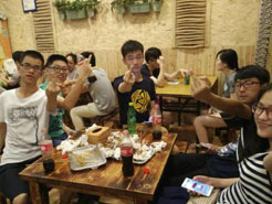 察隅烧烤加盟,学烧烤技术,开烧烤店多少钱疯狂烤翅加盟